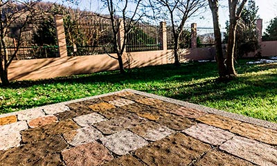 Вибропресованная тротуарная плитка